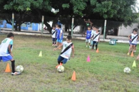 Bom de Bola, Bom de Escola contribui com desempenho escolar dos alunos atendidos