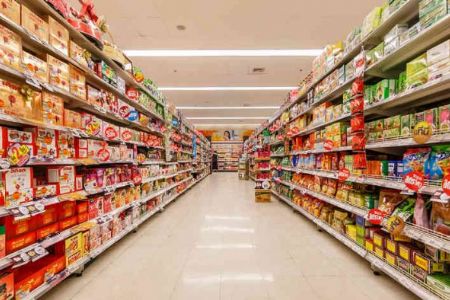 Vendas de supermercados do Brasil crescem 4,7% em maio, diz Abras