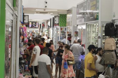 Shopping Popular de Cuiabá maior gerador de emprego em família do Centro Oeste brasileiro