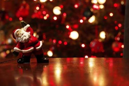 De luzes festivas a malas de viagem, Natal aquece comrcio em Cuiab