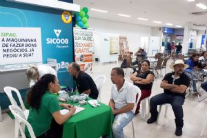Laborat�rio Carlos Chagas abre consult�rio no Shopping Popular