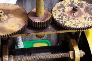 Amantes dos rel�gios, aumenta a procura de consertos no Shopping Popular