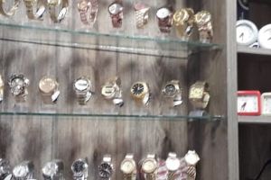 Amantes dos rel�gios, aumenta a procura de consertos no Shopping Popular