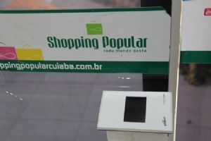 Shopping Popular � exemplo na acessibilidade na regi�o
