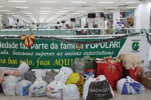 O Shopping Popular recebeu o Ped�gio da Solidariedade do Grupo Gazeta
