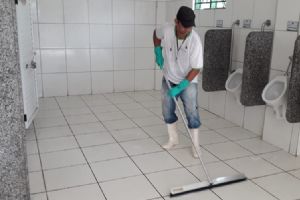 Associa��o do Shopping Popular Cuiab� gera empregos direto e movimenta a economia