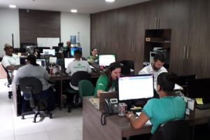 Associa��o do Shopping Popular Cuiab� gera empregos direto e movimenta a economia