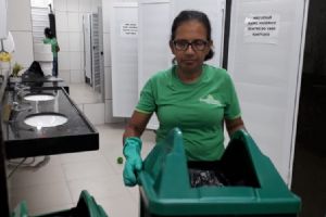 Associa��o do Shopping Popular Cuiab� gera empregos direto e movimenta a economia