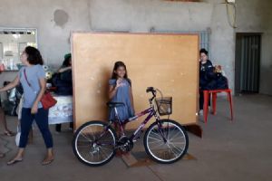 Cartas para os volunt�rios e os amigos das Obras Sociais, o Shopping Popular contribui para a realiza��o dos pedidos