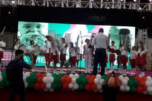 Cerim�nia de entrega de cestas da campanha Natal sem Fome