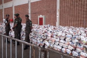 Cerim�nia de entrega de cestas da campanha Natal sem Fome