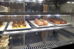 Bistr� do P�o: recheios doces, tipos integrais e o tradicional p�ozinho franc�s s�o de comer rezando