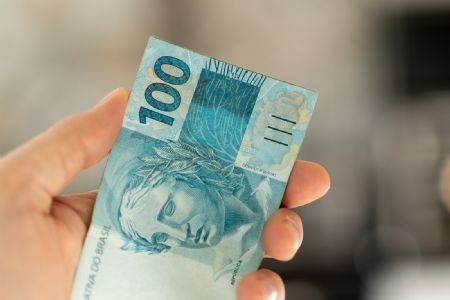 Come�a nesta ter�a o pagamento do 13� do Bolsa Fam�lia