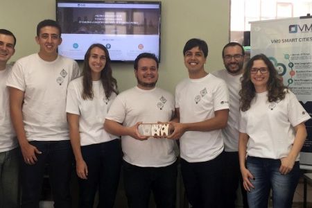 Sem incentivos no Brasil, empresas de tecnologia buscam espa�o na Alemanha