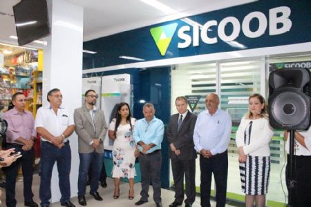Sicoob Uni�o amplia ag�ncia no Shopping Popular