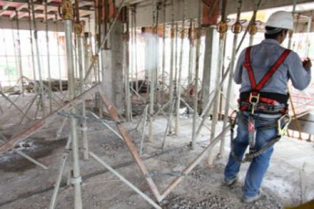 Vendas de materiais de constru��o em agosto sobem 0,5%