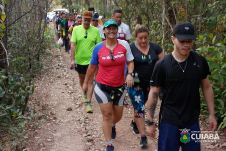 Primeira 'Caminhada Ecol�gica' em ponto tur�stico o Morro de Santo Ant�nio