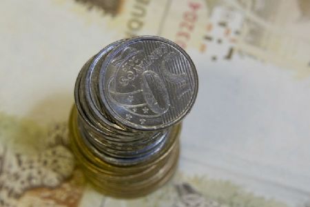 Poupan�a fecha novembro com saldo positivo de R$ 684,5 milh�es