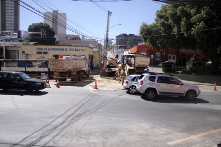 Condutores devem ficar atentos a bloqueio para substitui��o de adutoras