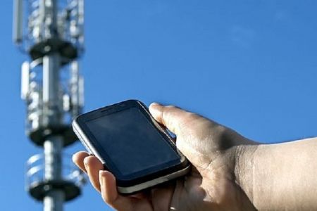 Garrafa PET com areia n�o resolve falta de sinal de celular