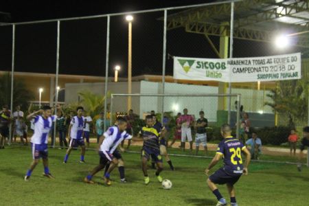 Emo��o do in�cio ao fim na �ltima rodada da fase de grupos do Shopping Popular