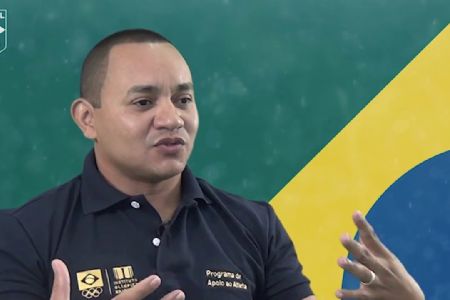 Medalhista ol�mpico Vicente Lenilson realiza palestra Motivacional na APAE Cuiab�