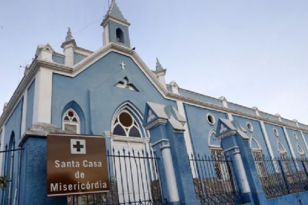 Santa Casa de Cuiab�, Santa Helena e Hospital Geral Universit�rio n�o recebem mais pacientes para interna��o em UTI