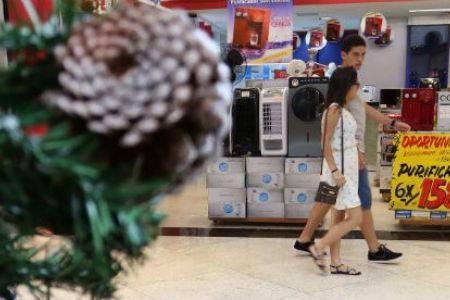 Natal deve movimentar R$ 34,5 bi no com�rcio e empregar 76,5 mil tempor�rios