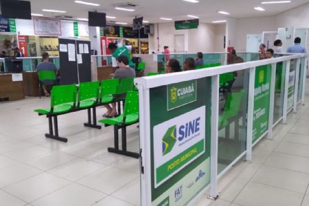 SINE Municipal faz abertura de encaminhamentos para vagas de emprego na Capital