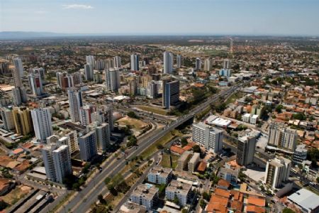 Calor retorna a Cuiab�, mas deve dar tr�gua no fim de semana