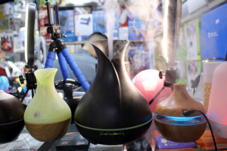 Tempo seco e baixa umidade do ar fazem aumentar vendas de umidificadores no Shopping Popular