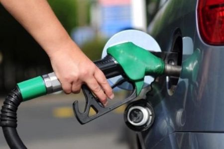 Pre�o da gasolina nas refinarias da Petrobras sobe 1,02%