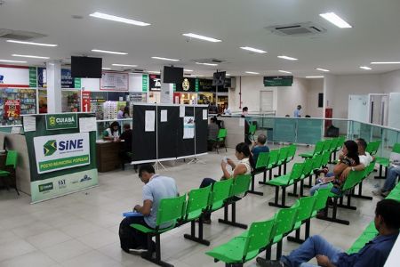 Confira as vagas de empregos dispon�veis no SINE Municipal