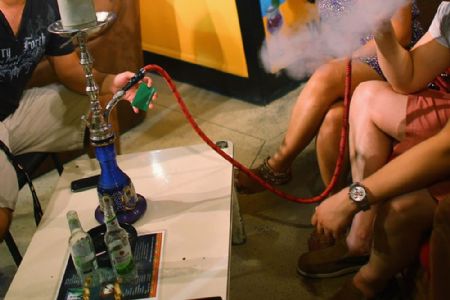 Lei pro�be uso de narguil�s em locais p�blicos abertos e fechados em Cuiab�