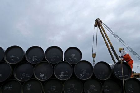 Pre�os do petr�leo tem alta, mas devem ter 6� perda semanal