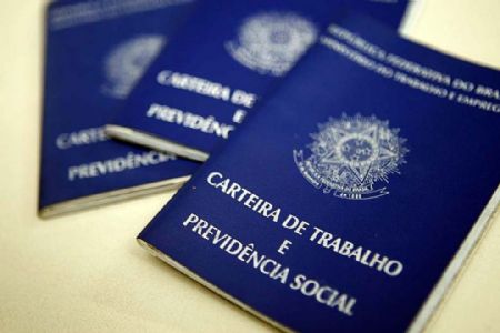 Parecer do governo diz que reforma trabalhista vale para contratos antigos