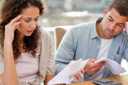 Para fugir de juros altos, troca de uma d�vida por outra dobra em um ano